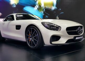 Jak nazwać tabelę w SQL?