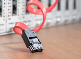 Jak zarobić rj45 do kamery? Jak zarobić rj45 do kamery?