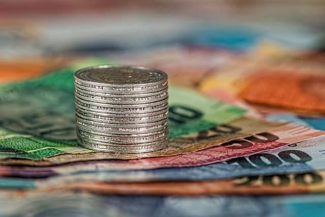 Co jest przedmiotem badań ekonomii? Co jest przedmiotem badań ekonomii?