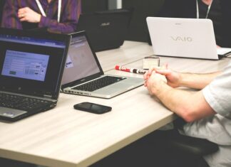 Jakie laptopy do pracy biurowej? Jakie laptopy do pracy biurowej?